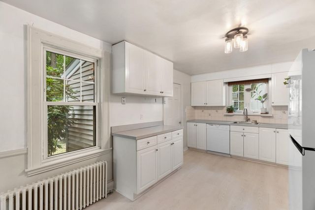 67 Ellsworth Rd, Peabody, MA 01960