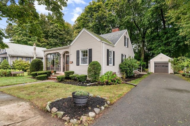 67 Ellsworth Rd, Peabody, MA 01960