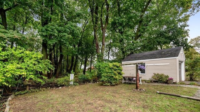 67 Ellsworth Rd, Peabody, MA 01960