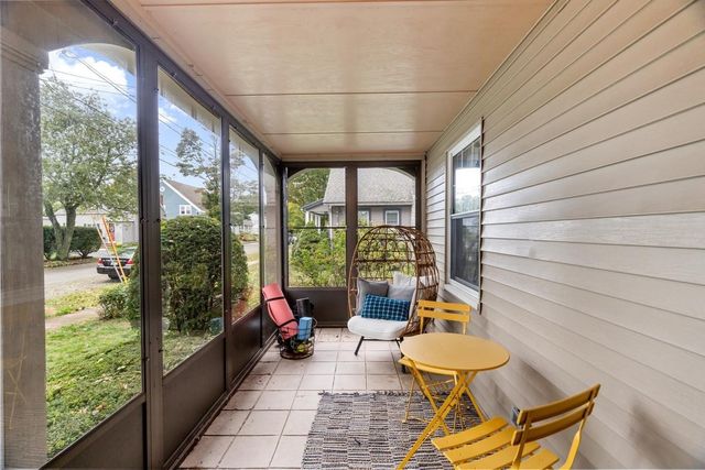 67 Ellsworth Rd, Peabody, MA 01960