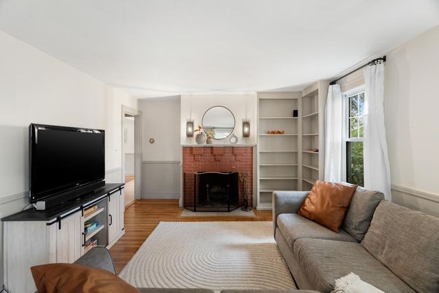 67 Ellsworth Rd, Peabody, MA 01960