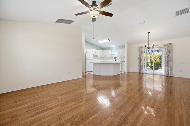 17705 SE 93RD HAWTHORNE AVENUE, The Villages, FL 32162