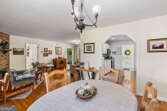 5686 Pine Crest Road, Young Harris, GA 30582