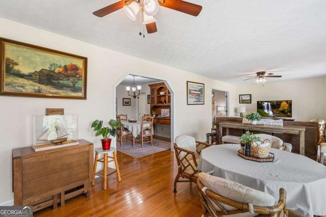 5686 Pine Crest Road, Young Harris, GA 30582