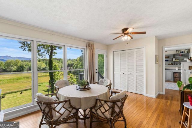 5686 Pine Crest Road, Young Harris, GA 30582