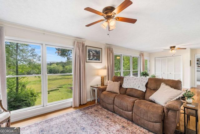 5686 Pine Crest Road, Young Harris, GA 30582