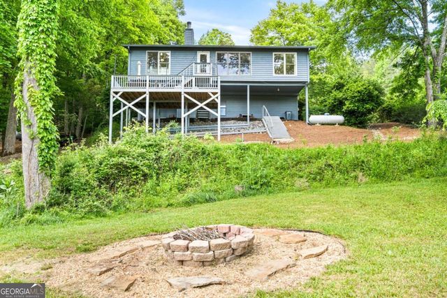 5686 Pine Crest Road, Young Harris, GA 30582