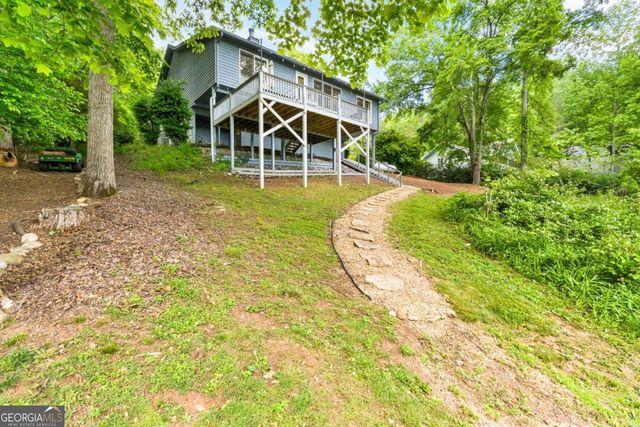 5686 Pine Crest Road, Young Harris, GA 30582