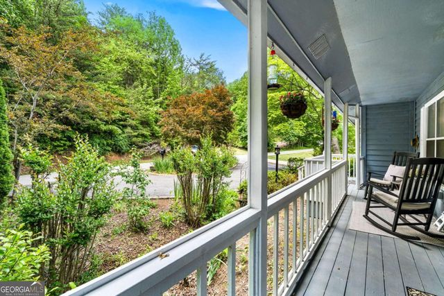 5686 Pine Crest Road, Young Harris, GA 30582