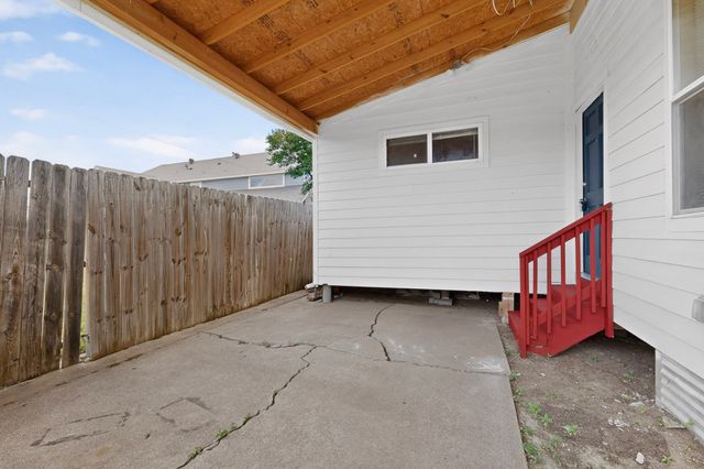 1305-A NW 14th Street, Grand Prairie, TX 75050