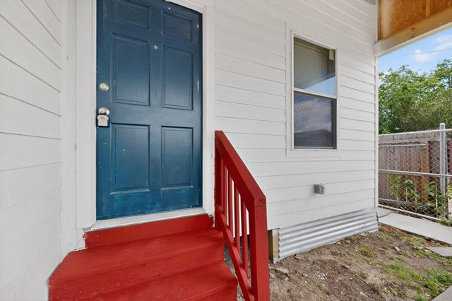 1305-A NW 14th Street, Grand Prairie, TX 75050