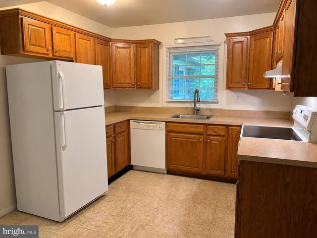 2207 HYSON PL, Bowie, MD 20716
