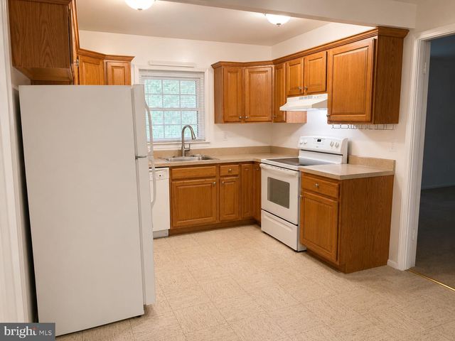 2207 HYSON PL, Bowie, MD 20716