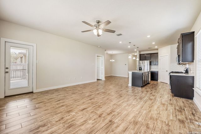 14615 Running Wolf, San Antonio, TX 78245