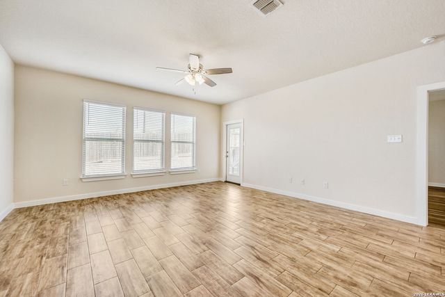 14615 Running Wolf, San Antonio, TX 78245