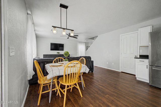 1331 S BRIDGEGATE Drive, Gilbert, AZ 85296
