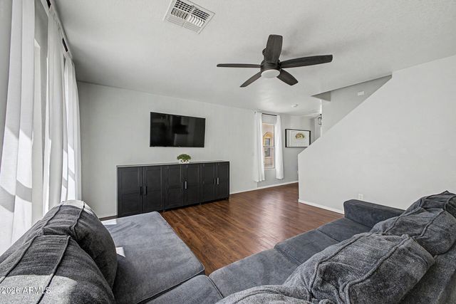 1331 S BRIDGEGATE Drive, Gilbert, AZ 85296