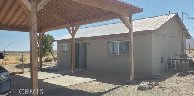 7634 E Cinnabar Road, Cantil, CA 93519