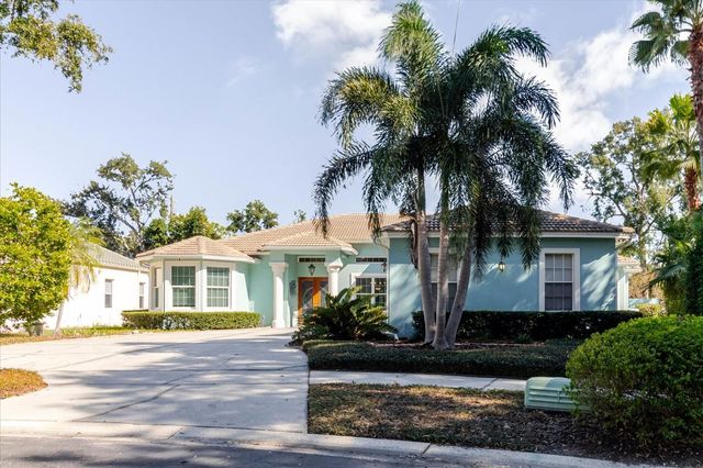 13510 WESTSHIRE DRIVE, Tampa, FL 33618