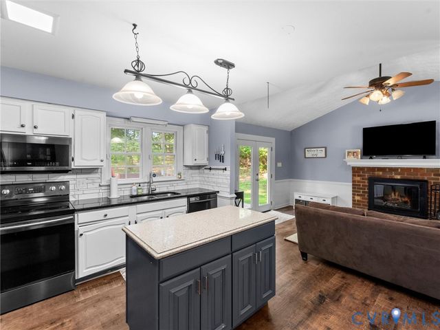 12651 Thoreau Dr, Chesterfield, VA 23832
