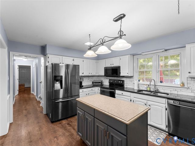 12651 Thoreau Dr, Chesterfield, VA 23832