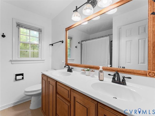 12651 Thoreau Dr, Chesterfield, VA 23832