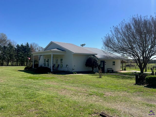 1670 W White Road, Byron, GA 31008