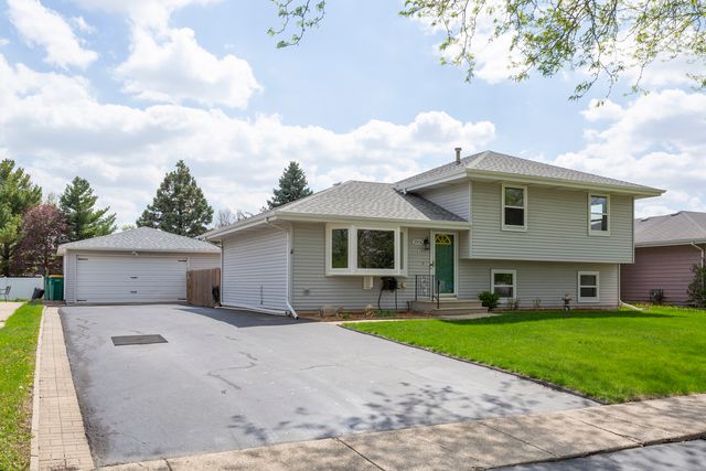 2906 Warren Dorris Drive, Joliet, IL 60435