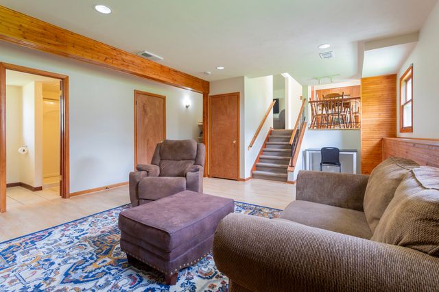 2906 Warren Dorris Drive, Joliet, IL 60435
