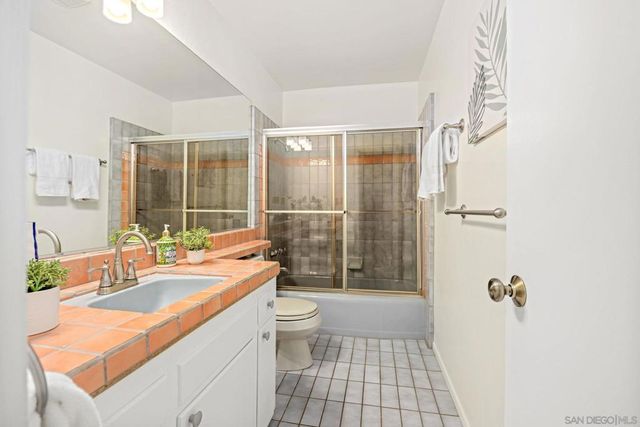 661 Union, Encinitas, CA 92024