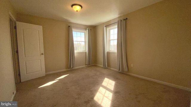 204 BRECKNOCK TER, West Chester, PA 19380