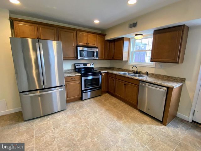 204 BRECKNOCK TER, West Chester, PA 19380