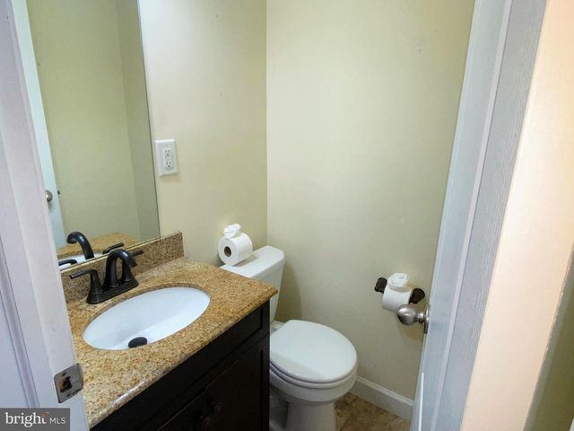 204 BRECKNOCK TER, West Chester, PA 19380