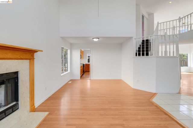 370 Gristmill Dr, Brentwood, CA 94513