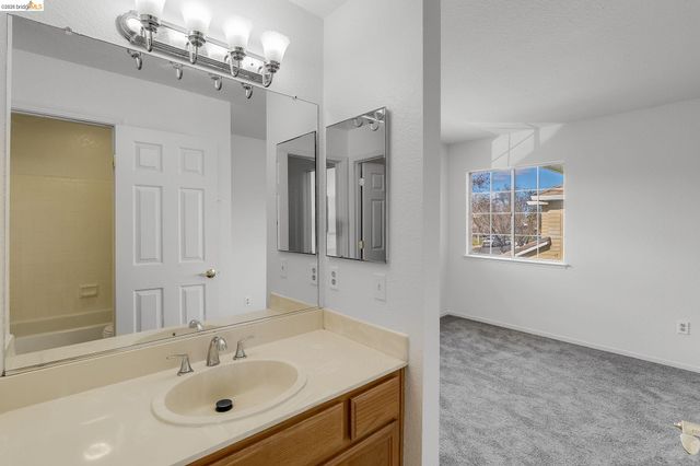 370 Gristmill Dr, Brentwood, CA 94513