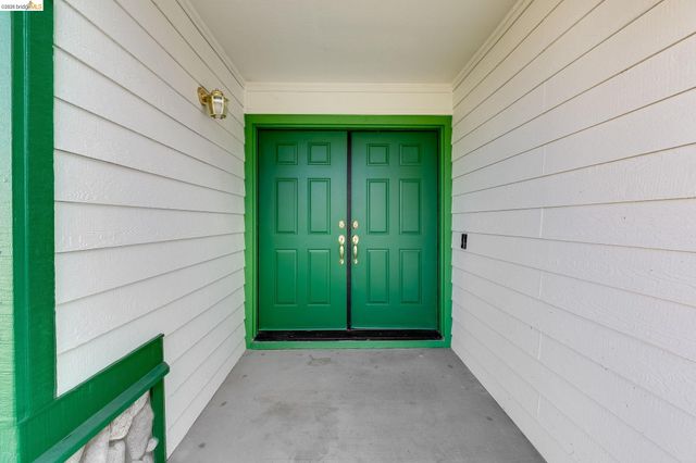 370 Gristmill Dr, Brentwood, CA 94513