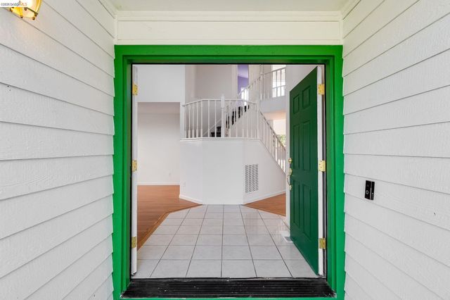 370 Gristmill Dr, Brentwood, CA 94513