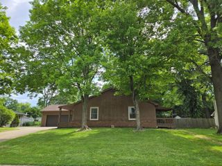 340 Broken Arrow, Gahanna, OH 43230