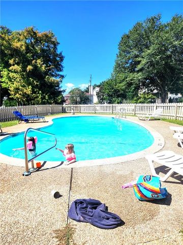 1080 Sea Cliff N Drive 2B, Daphne, AL 36526