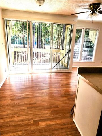 1080 Sea Cliff N Drive 2B, Daphne, AL 36526