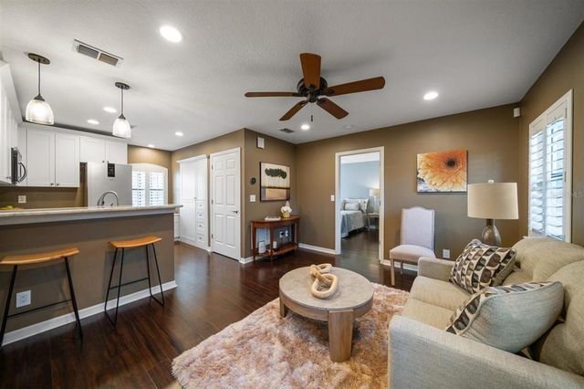 667 RICHMOND CLOSE, Tarpon Springs, FL 34688