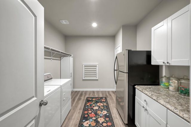 27912 Parkside Creek Drive, Spring, TX 77386