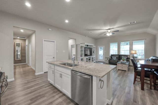 27912 Parkside Creek Drive, Spring, TX 77386
