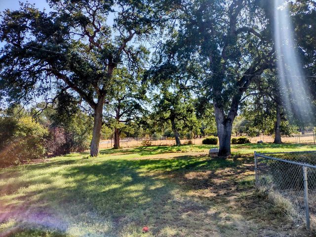 17185 Bowman Road, Cottonwood, CA 96022