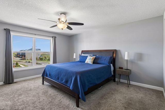 15711 Fair Hill Way, Apple Valley, MN 55124
