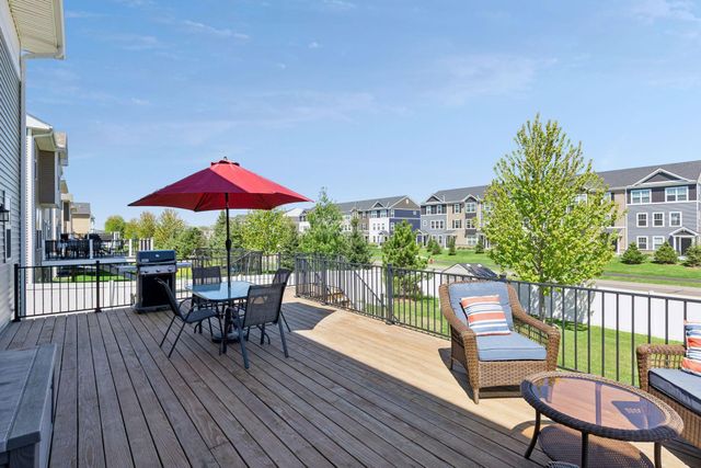 15711 Fair Hill Way, Apple Valley, MN 55124
