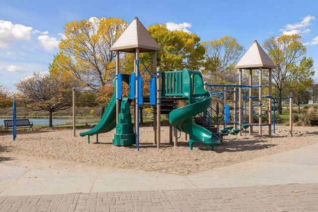 15711 Fair Hill Way, Apple Valley, MN 55124