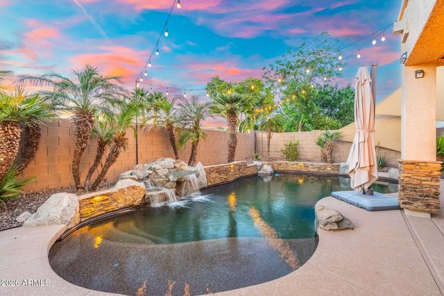 4960 E COLONIAL Drive, Chandler, AZ 85249
