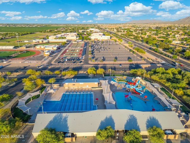 4960 E COLONIAL Drive, Chandler, AZ 85249