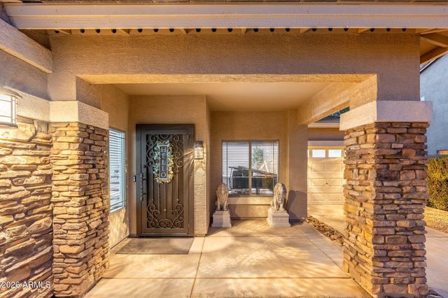 4960 E COLONIAL Drive, Chandler, AZ 85249